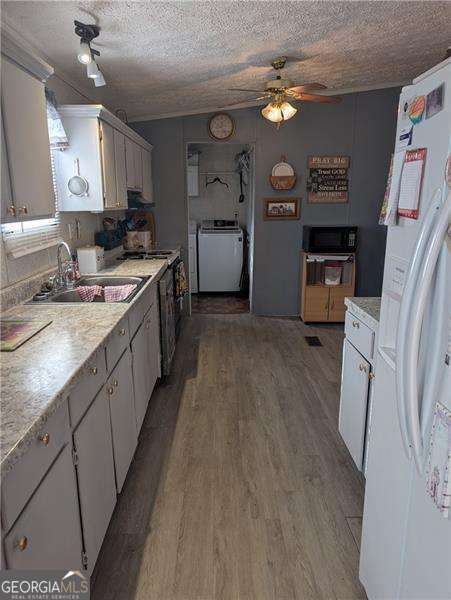 330 Davidson Road Property Photo 3