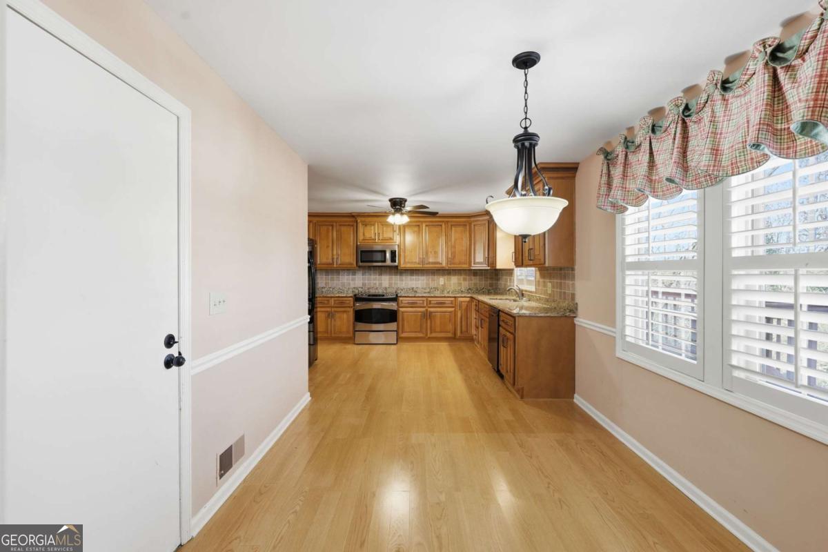 2224 Colonial Drive Property Photo 14