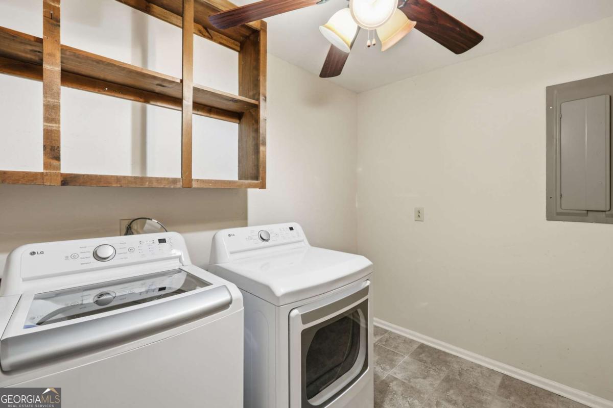 2224 Colonial Drive Property Photo 15
