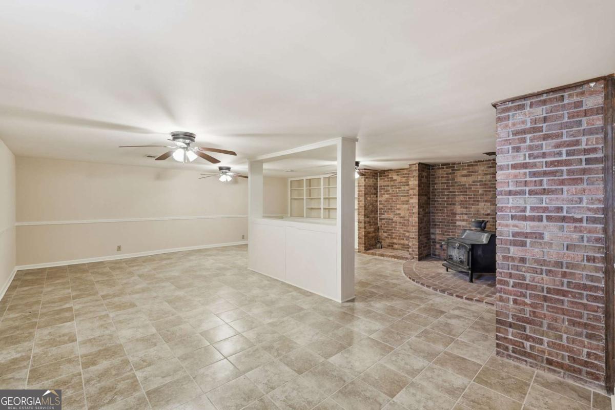 2224 Colonial Drive Property Photo 25