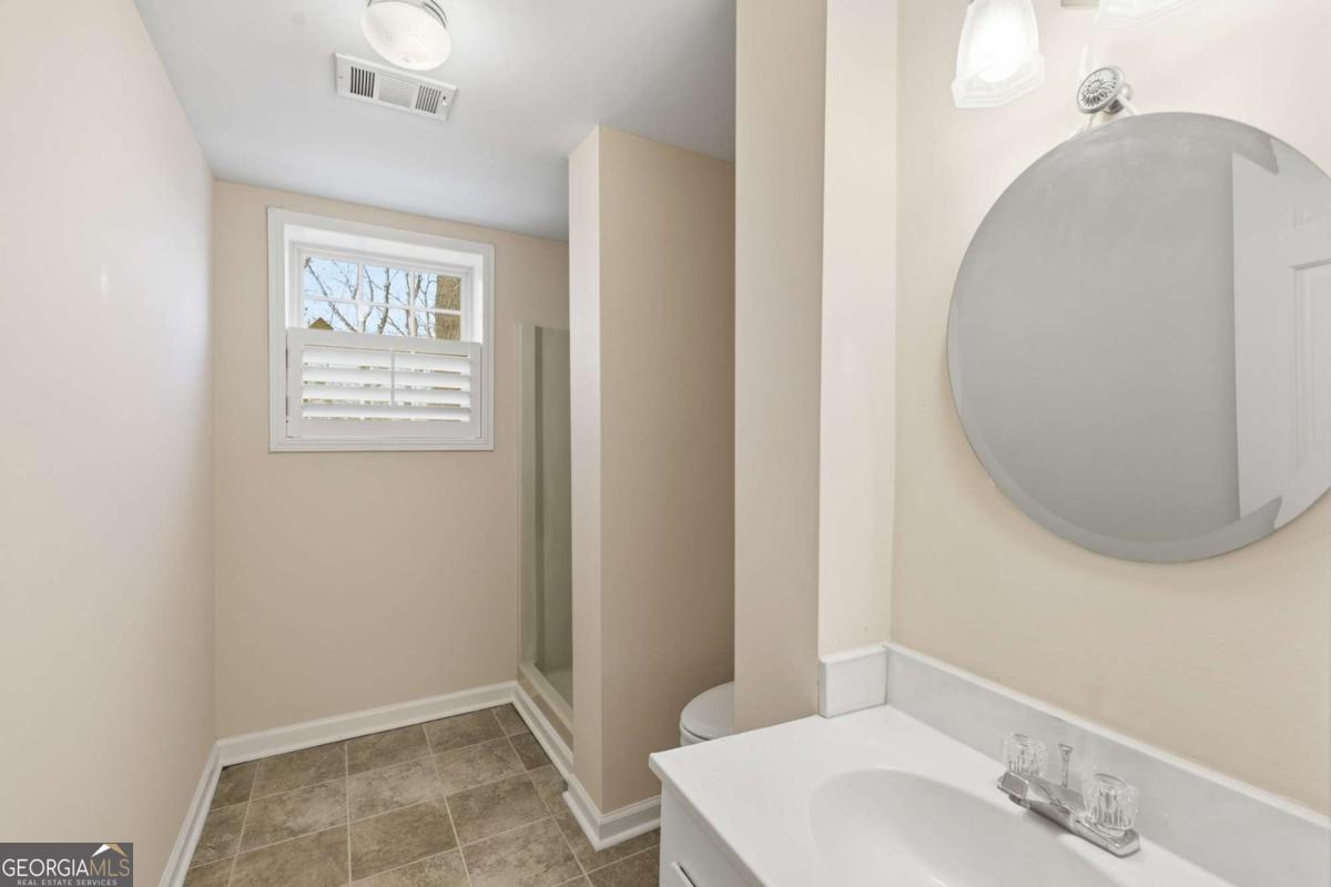 2224 Colonial Drive Property Photo 36