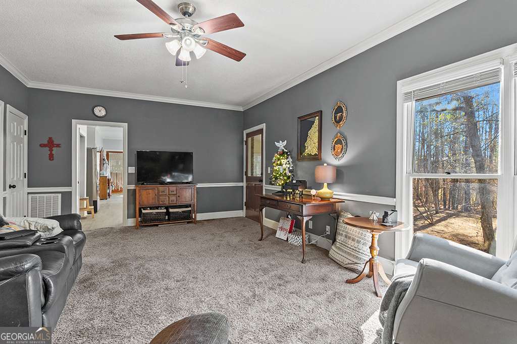 138 Dumbarton Drive Property Photo 15