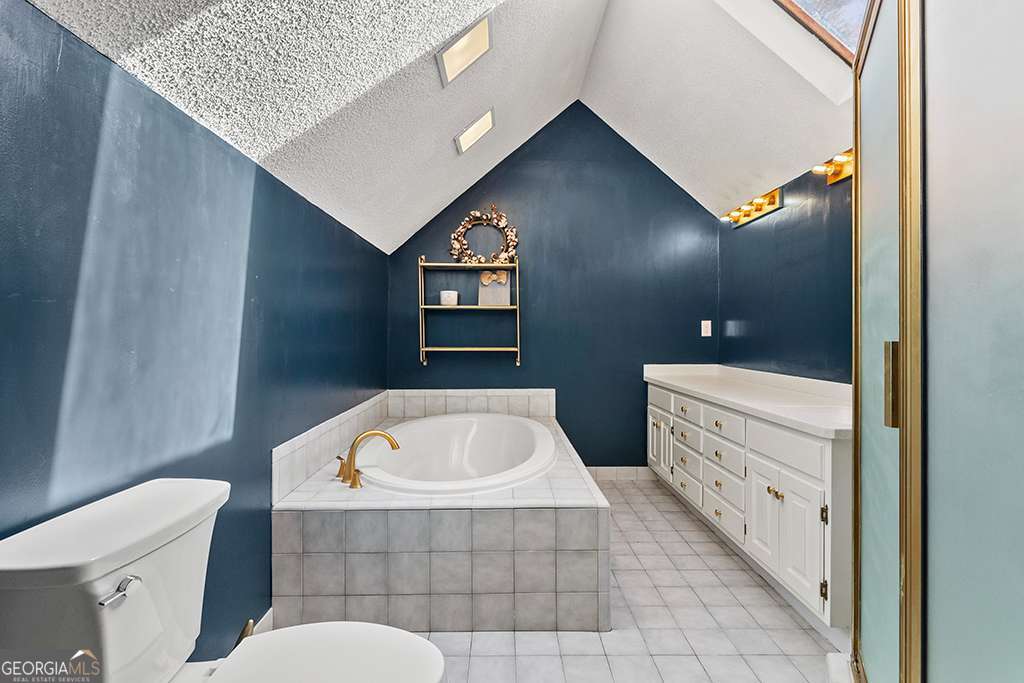 138 Dumbarton Drive Property Photo 22