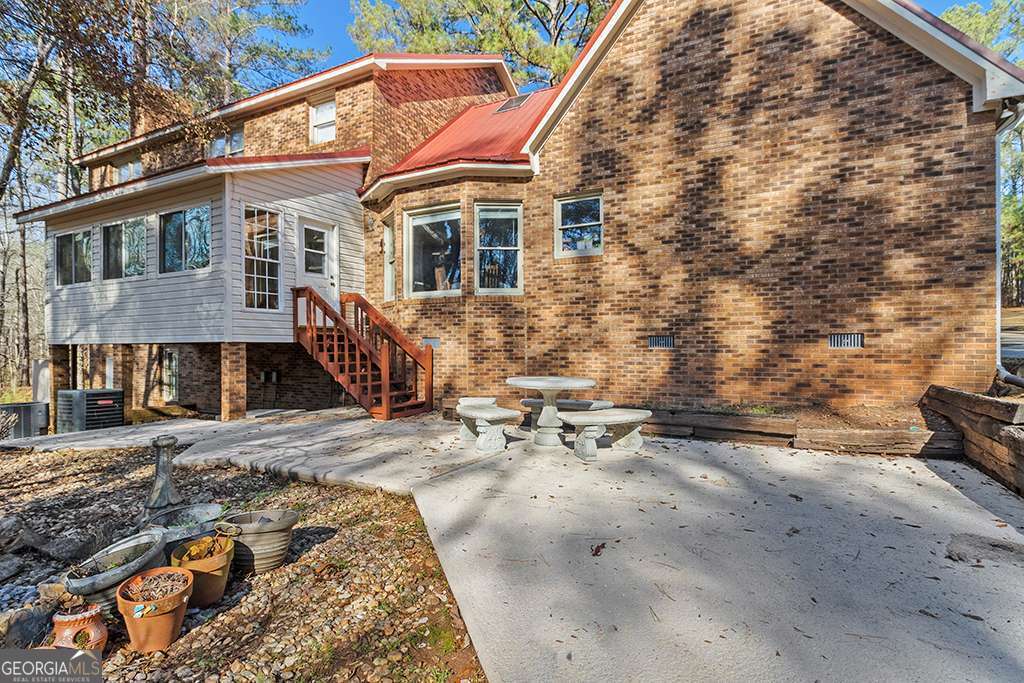 138 Dumbarton Drive Property Photo 33