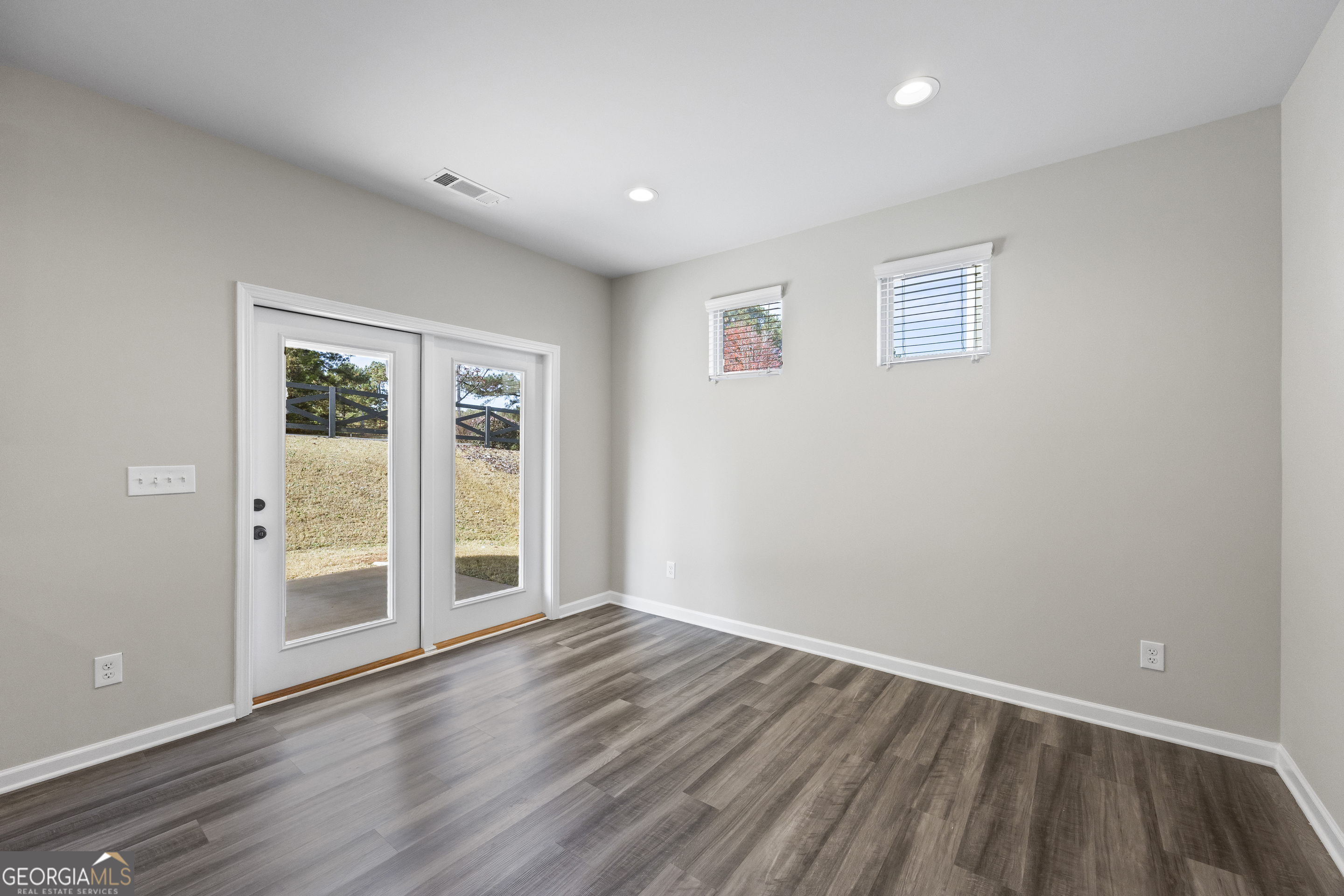 30 Fanleaf Drive Property Photo 22