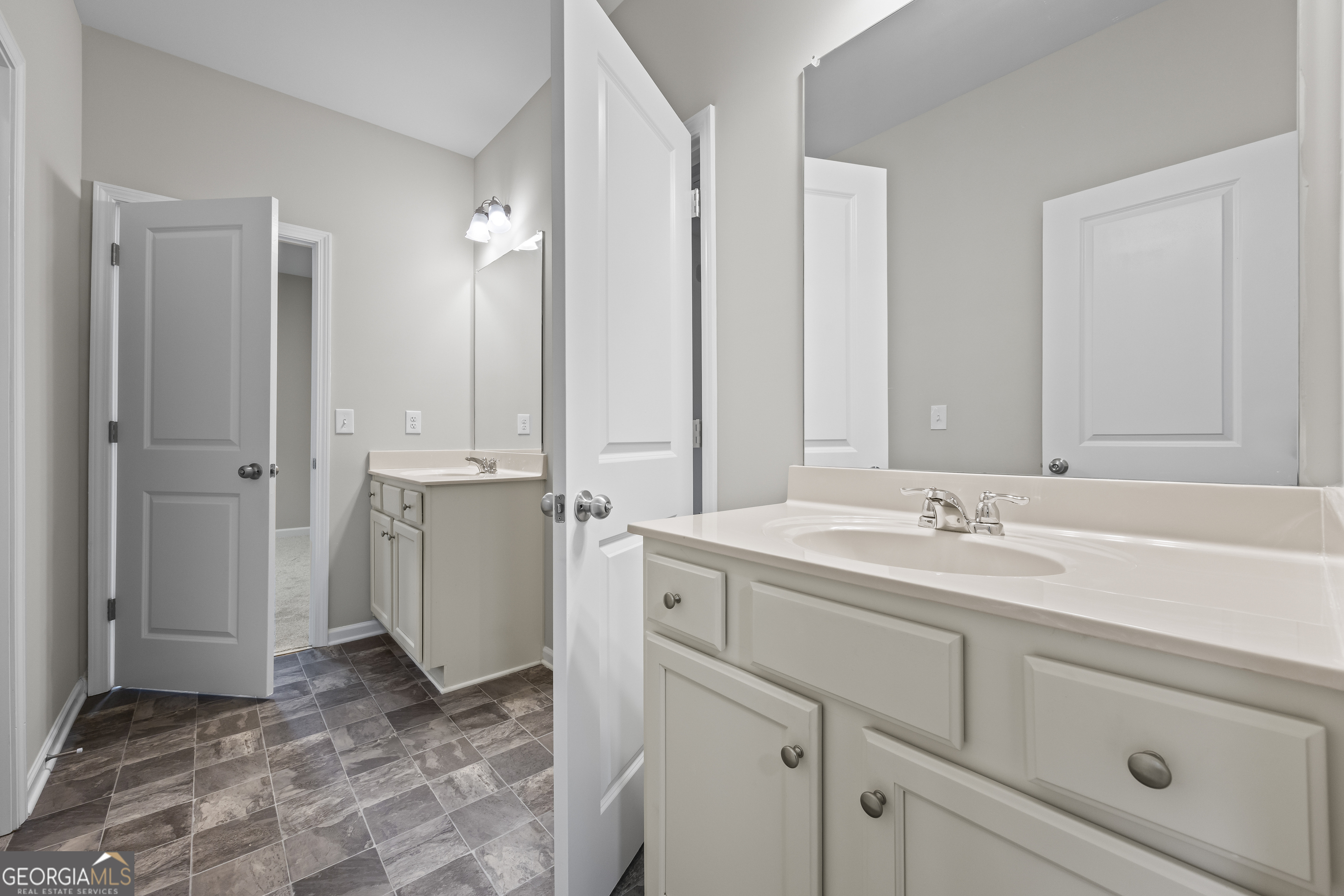 30 Fanleaf Drive Property Photo 41