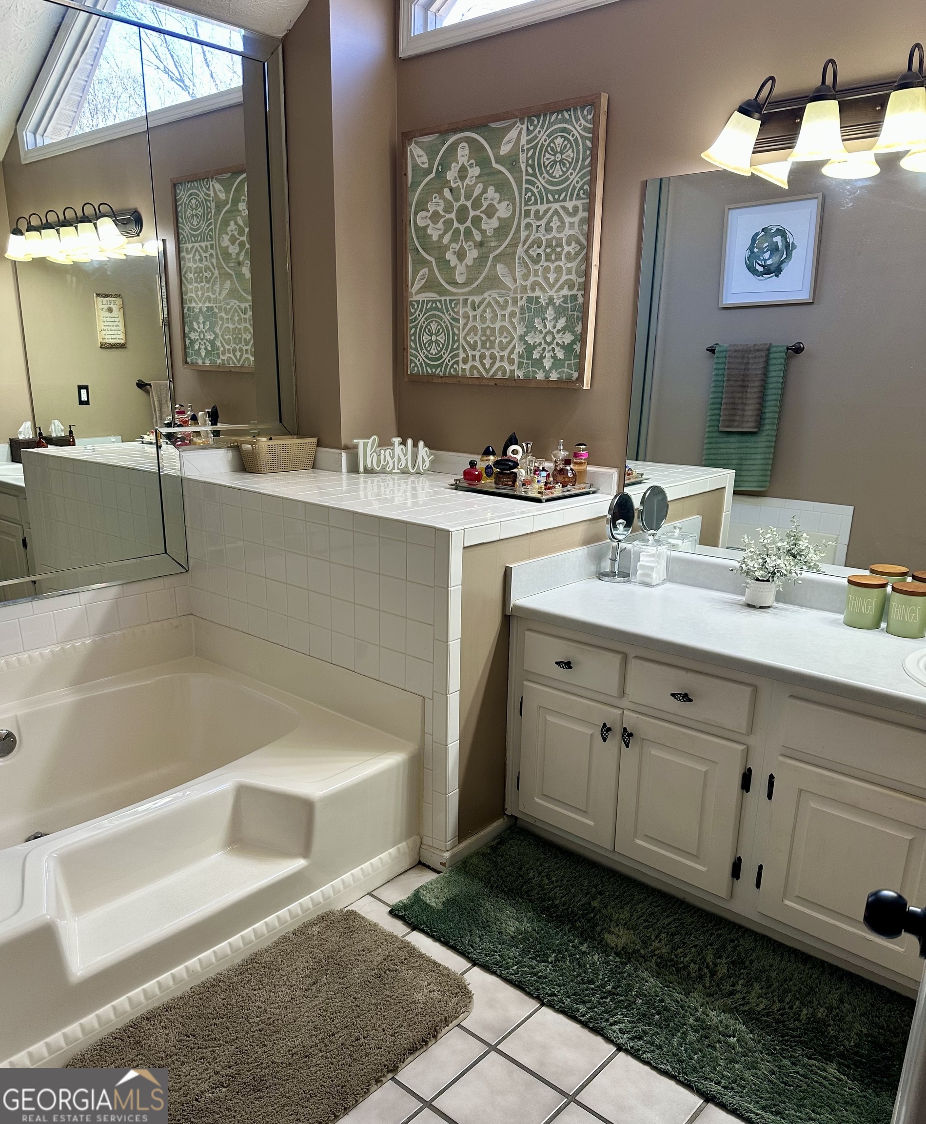 669 River Valley Drive Property Photo 16