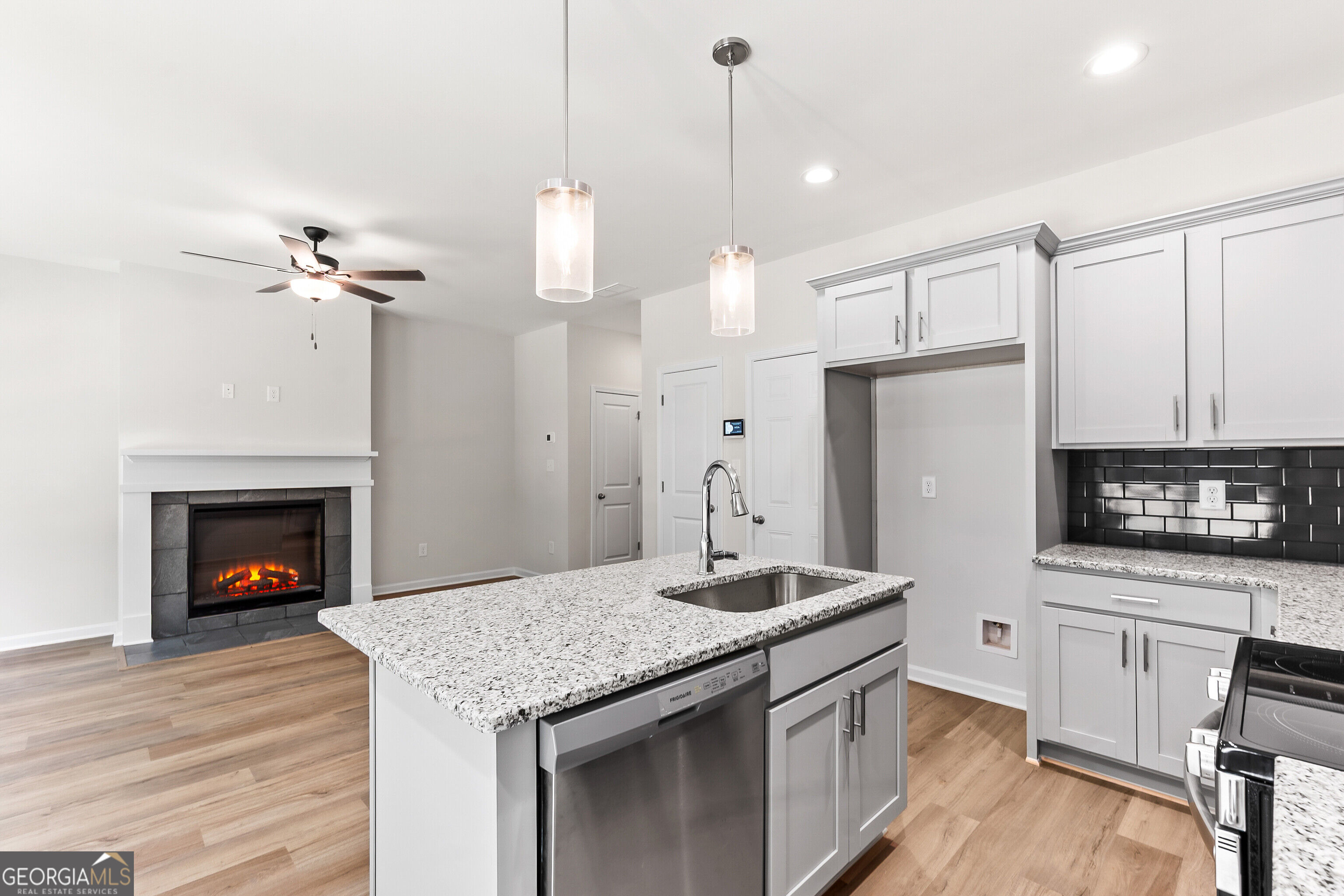 1034 Sun Valley Court # C56 Property Photo 29