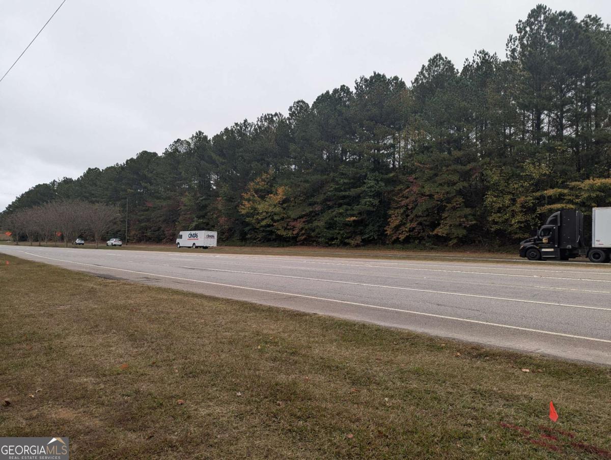 0 Peachtree Industrial Boulevard Property Photo 1