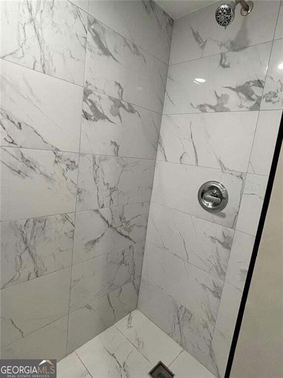 423 Orchards Walk Property Photo 43