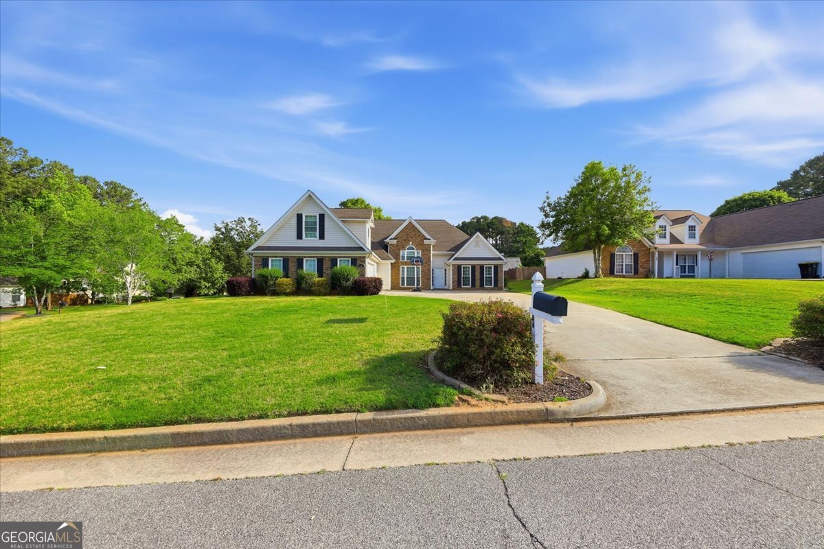 84 Pebble Creek Drive Property Photo 4