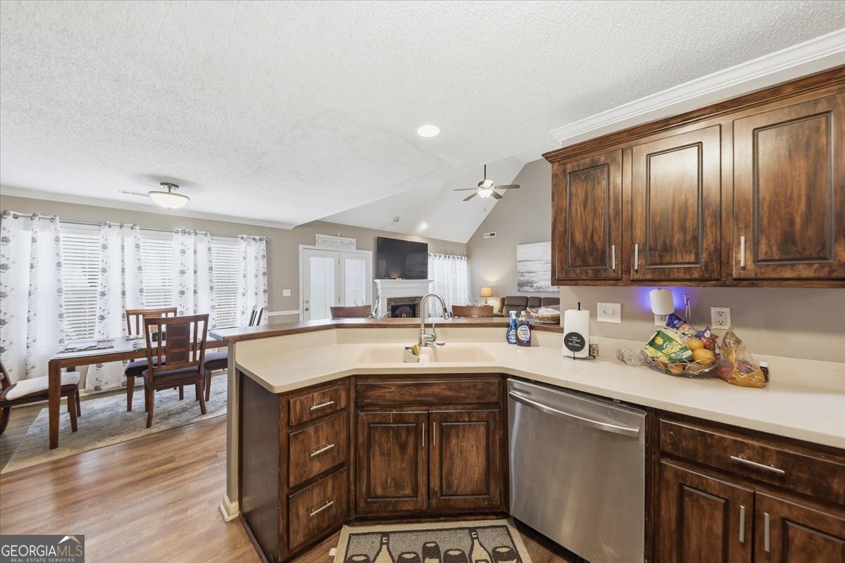 84 Pebble Creek Drive Property Photo 16