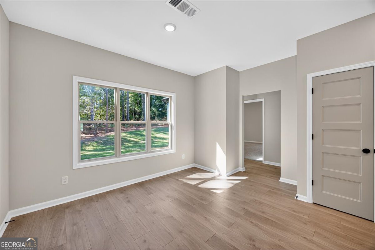 205 Barnett Lane Property Photo 18