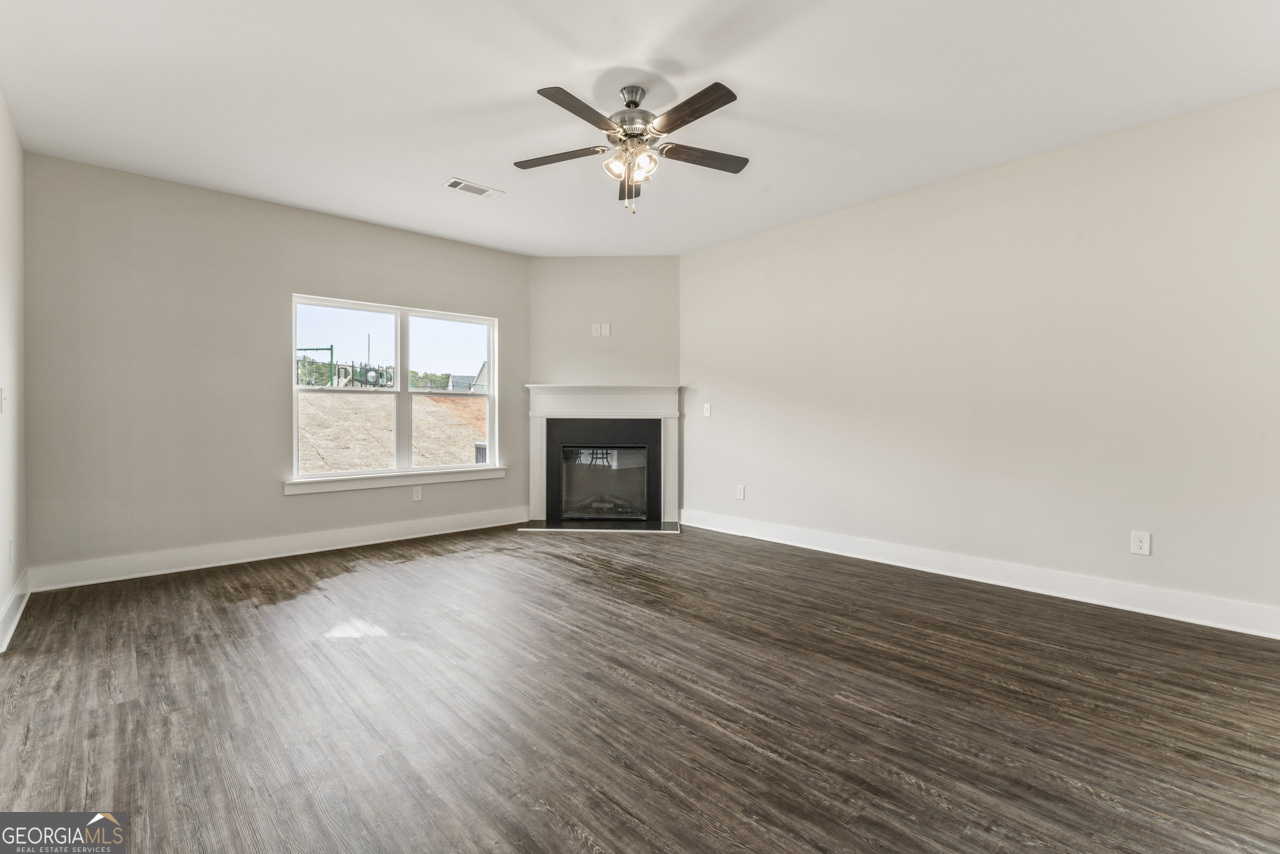 11201 Cornerstone Way Property Photo 12
