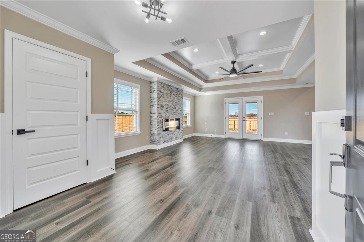118 Early Drive Property Photo 8