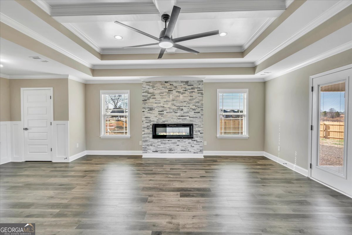 118 Early Drive Property Photo 11