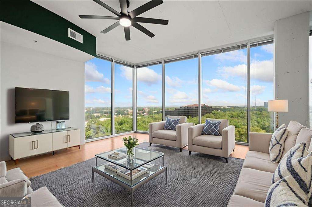 3300 Windy Ridge Parkway Se # 1113 Property Photo 2