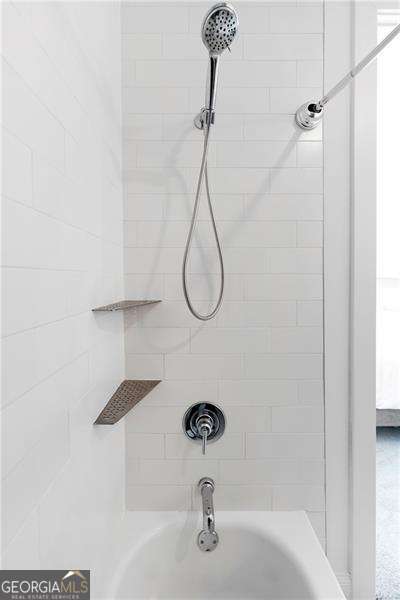 409 Burgundy Way Property Photo 6