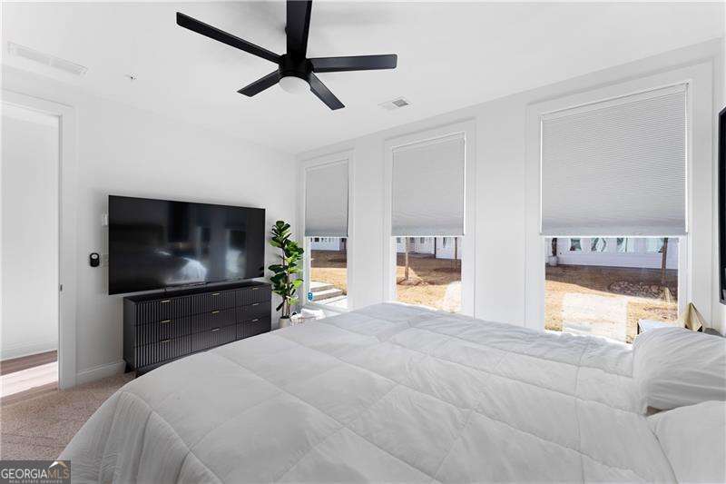 409 Burgundy Way Property Photo 7