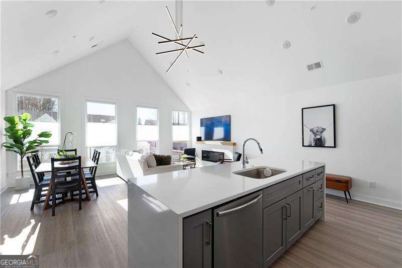 409 Burgundy Way Property Photo 13