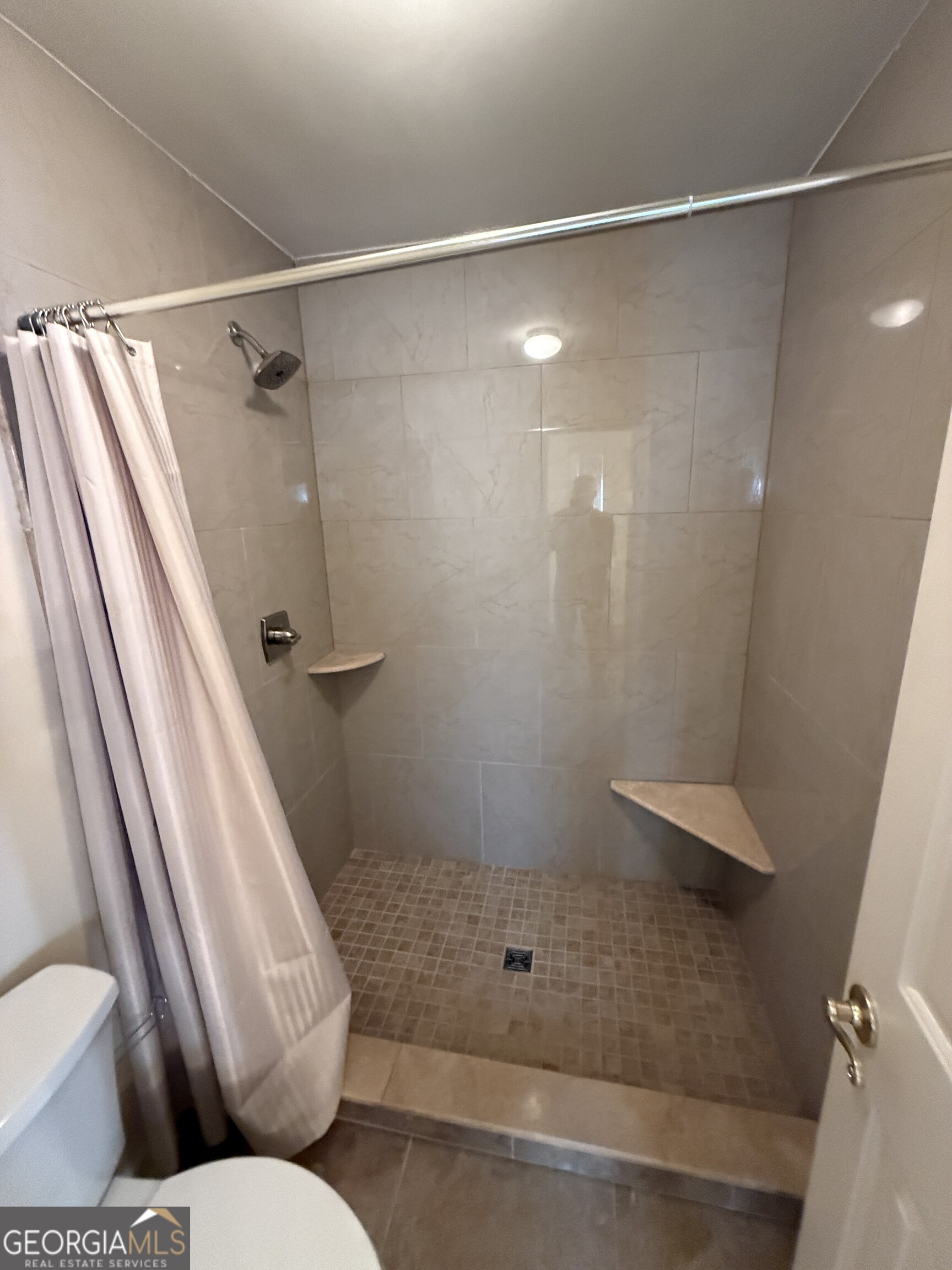 407 Shoni Lane Property Photo 25