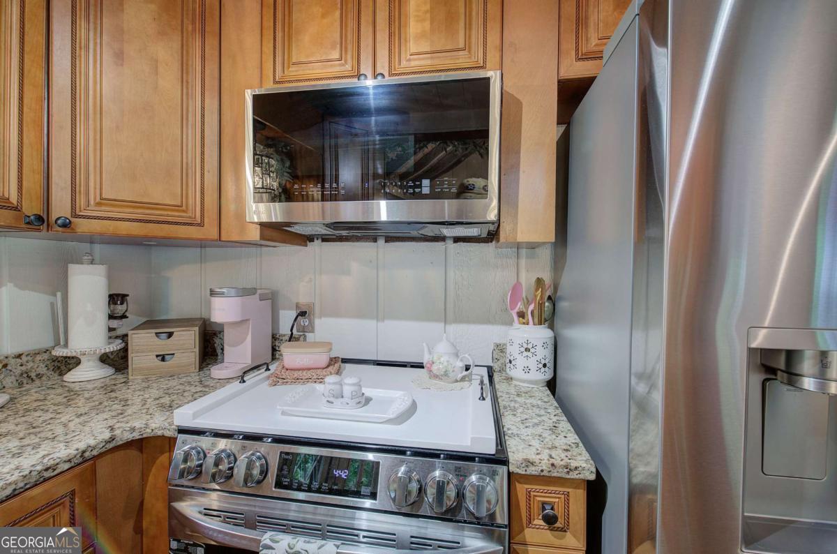 298 Lake View Trace Property Photo 17