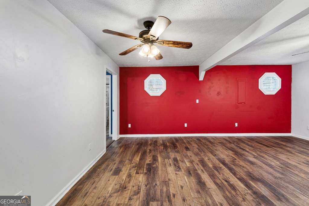 118 Jordan Road Property Photo 4