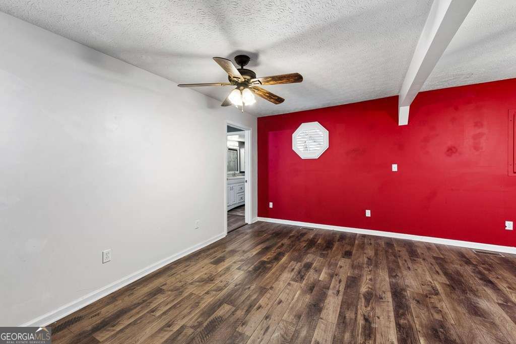 118 Jordan Road Property Photo 5