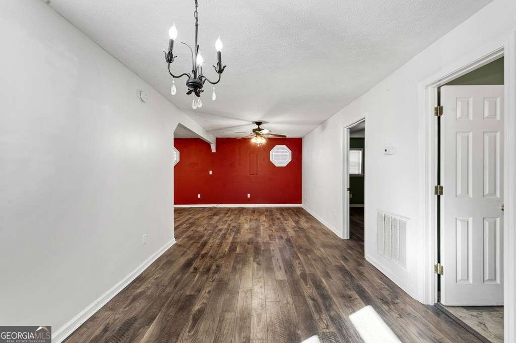 118 Jordan Road Property Photo 11