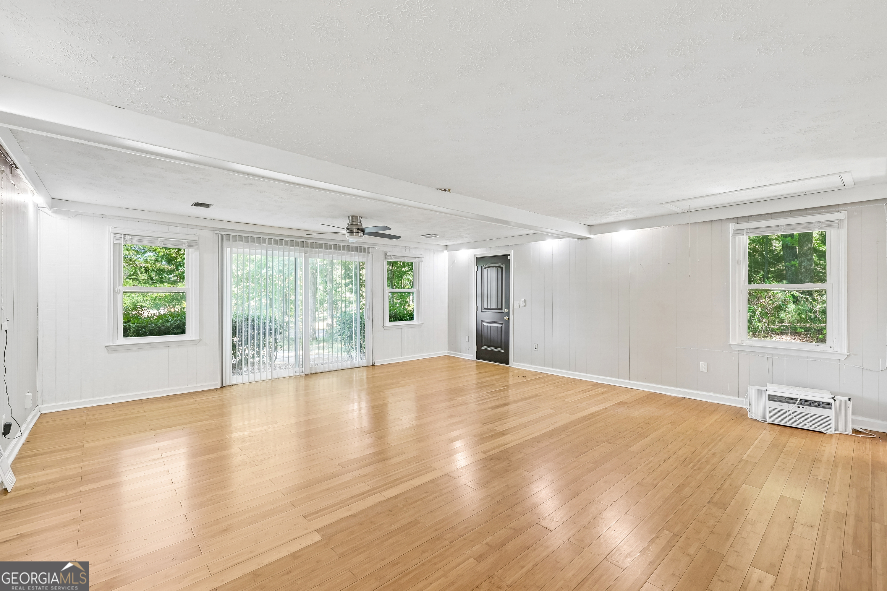 1145 Christian Circle Se Property Photo 11