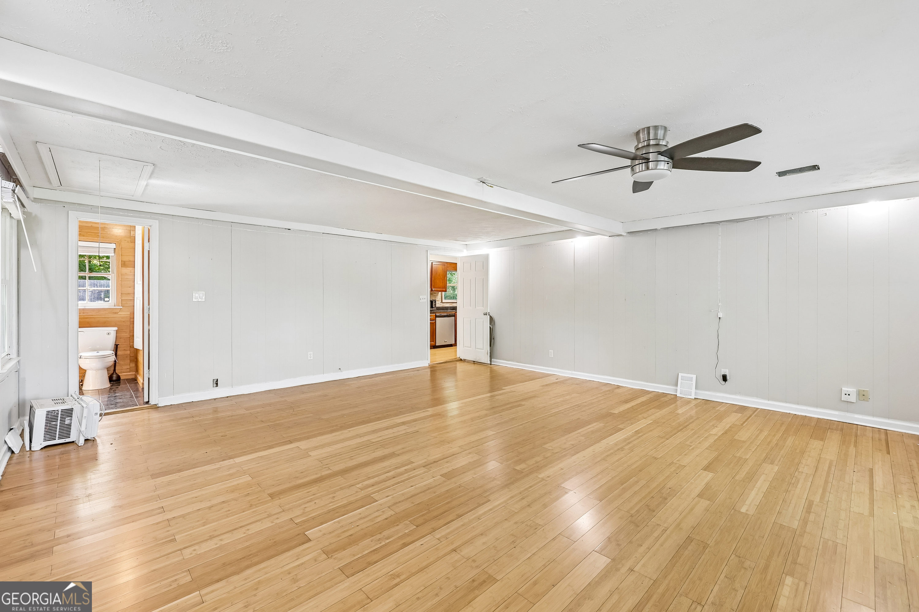 1145 Christian Circle Se Property Photo 12