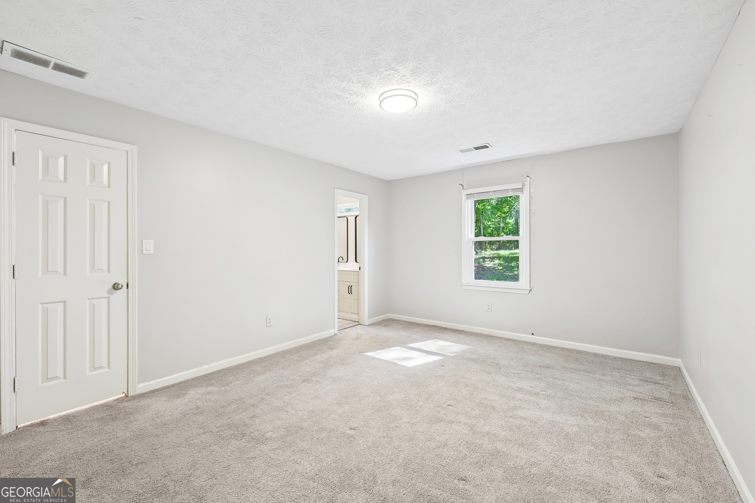 1145 Christian Circle Se Property Photo 17