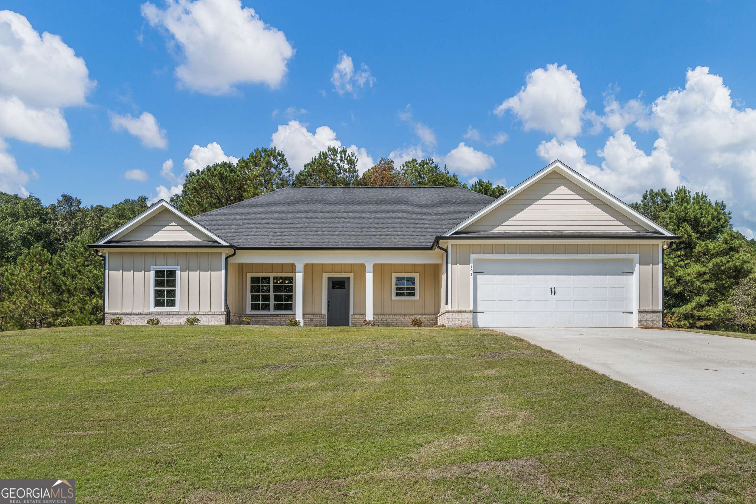 107 Magnolia Lane Property Photo 1