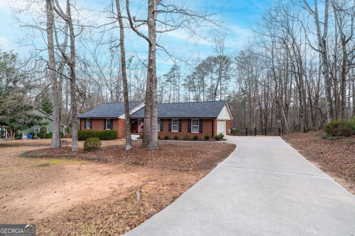 1151 Windy Creek Drive Property Photo 1