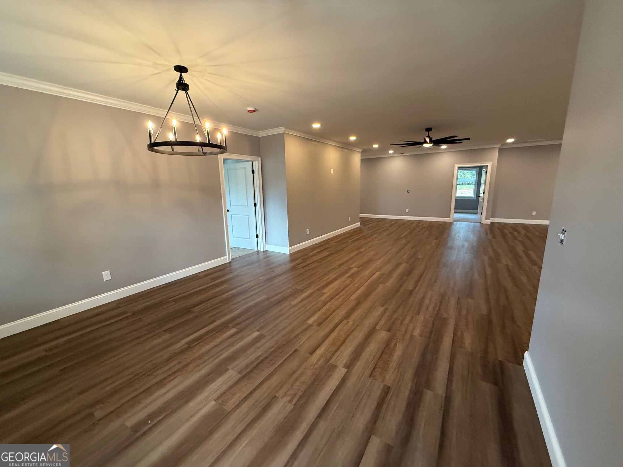 28 Beverly Lane Property Photo 2