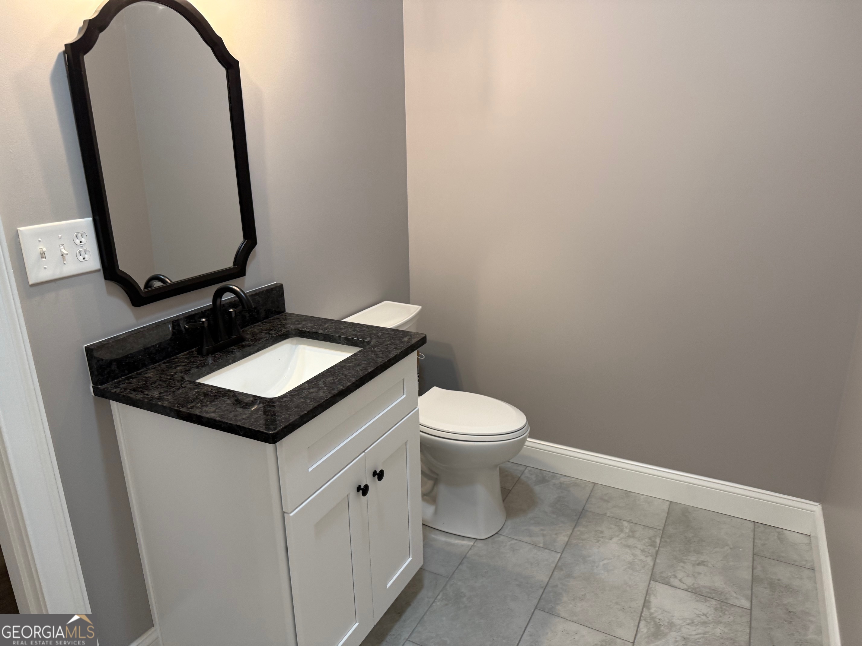 28 Beverly Lane Property Photo 38