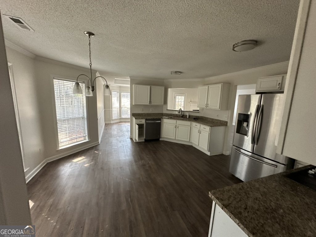 205 Southerness Court Property Photo 7