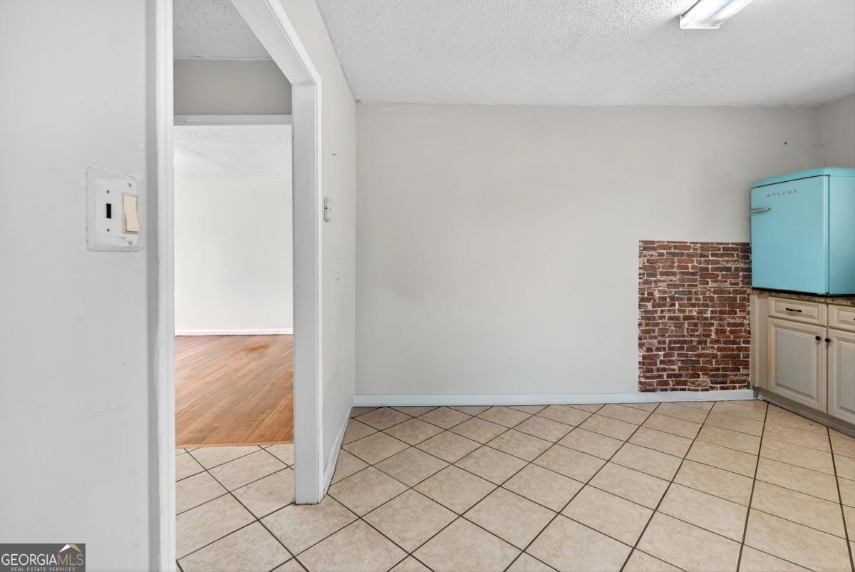 1742 Cardinal Road Property Photo 5