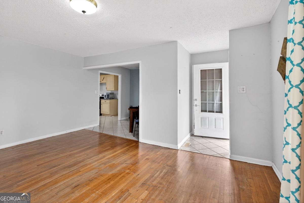 1742 Cardinal Road Property Photo 12