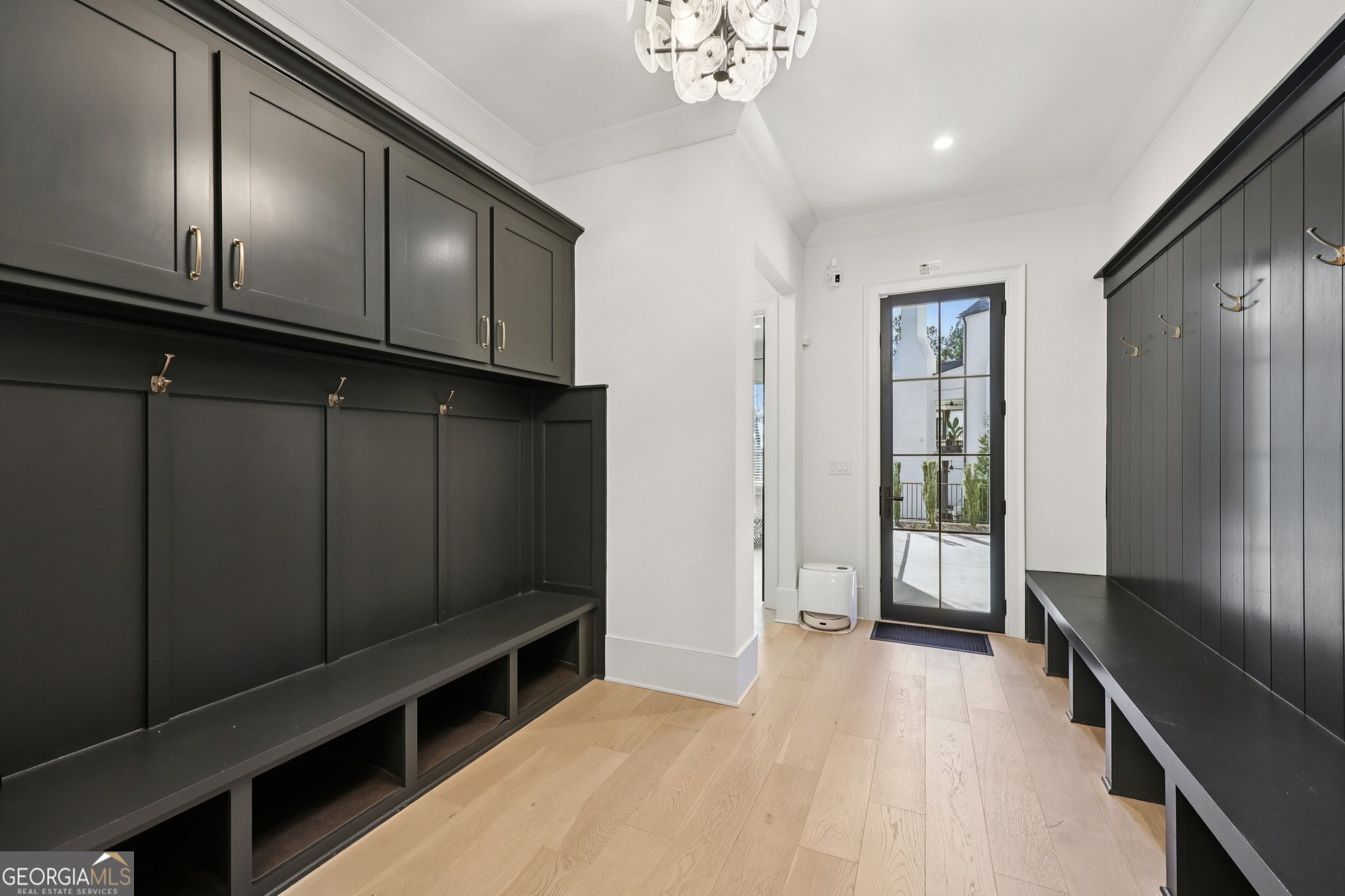 751 Woodvale Point Property Photo 41