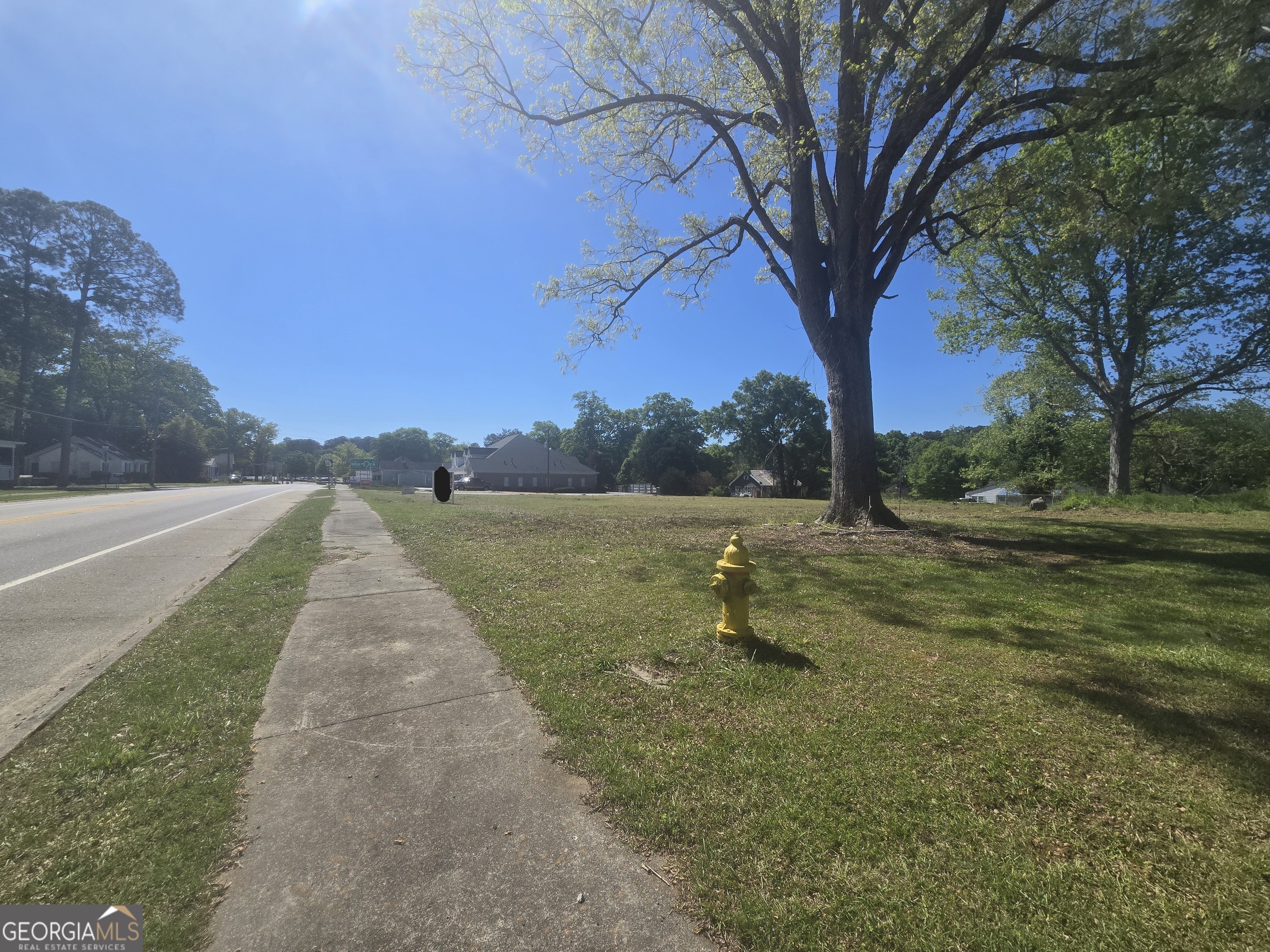 323 Brookwood Avenue Property Photo 15