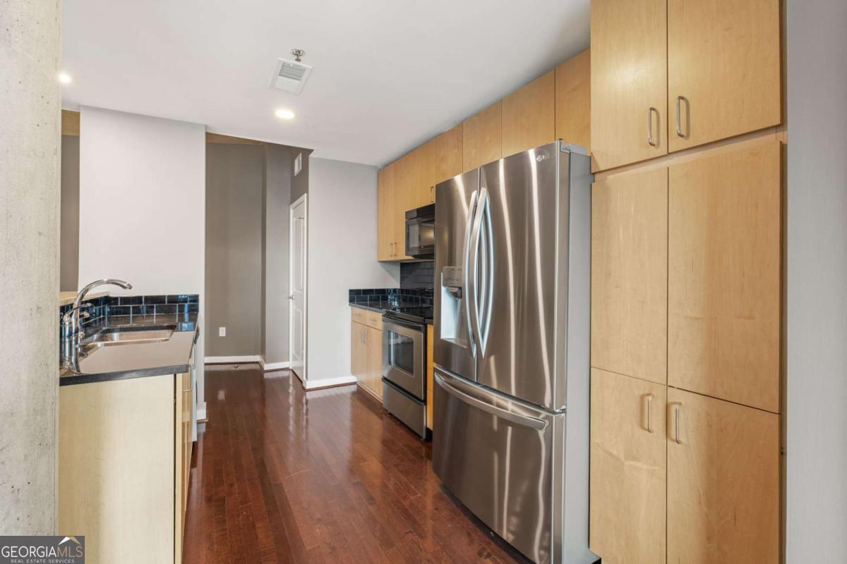 361 17th Street Nw # 1501 Property Photo 8