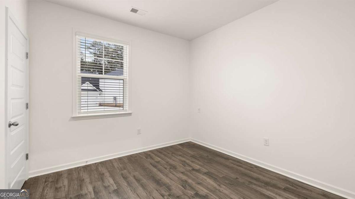530 Silver Moon Drive Property Photo 20