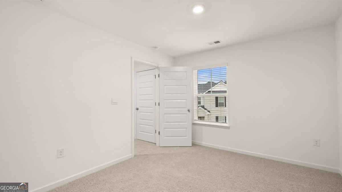 530 Silver Moon Drive Property Photo 29
