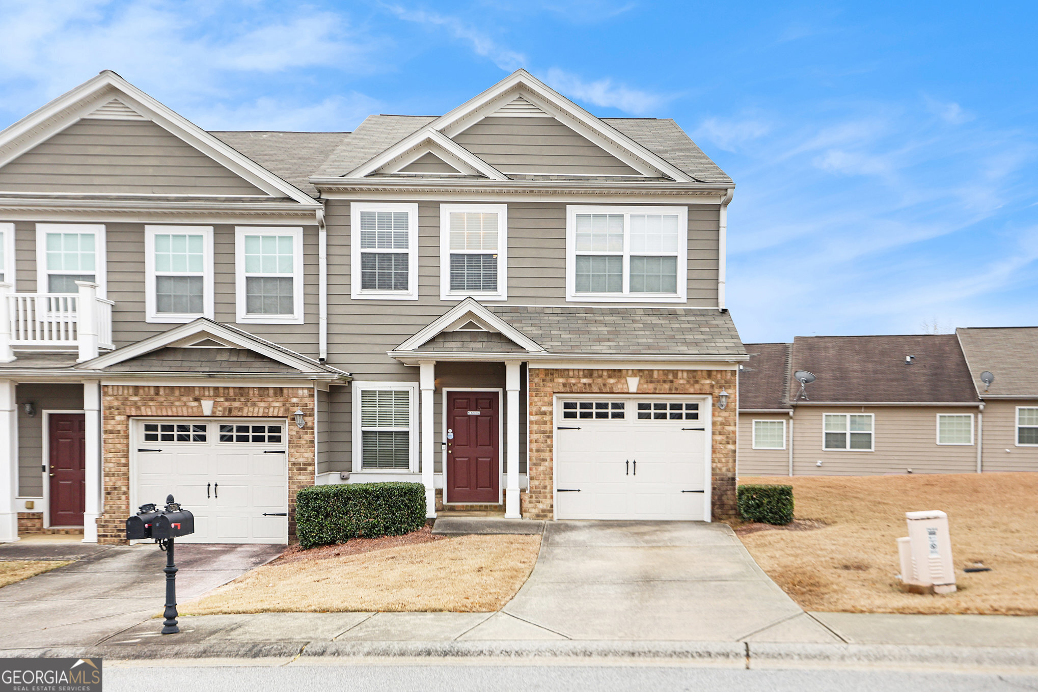 7676 Rutgers Circle Property Photo 1
