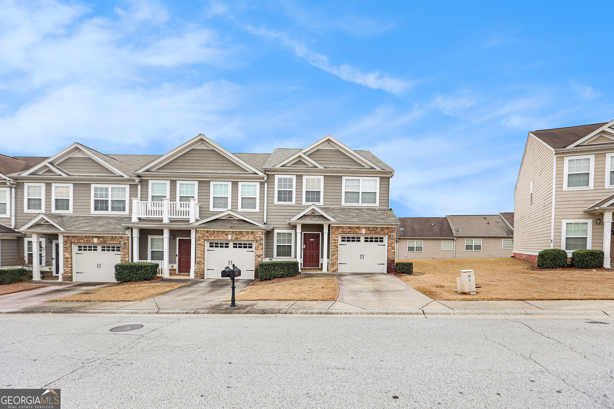 7676 Rutgers Circle Property Photo 2