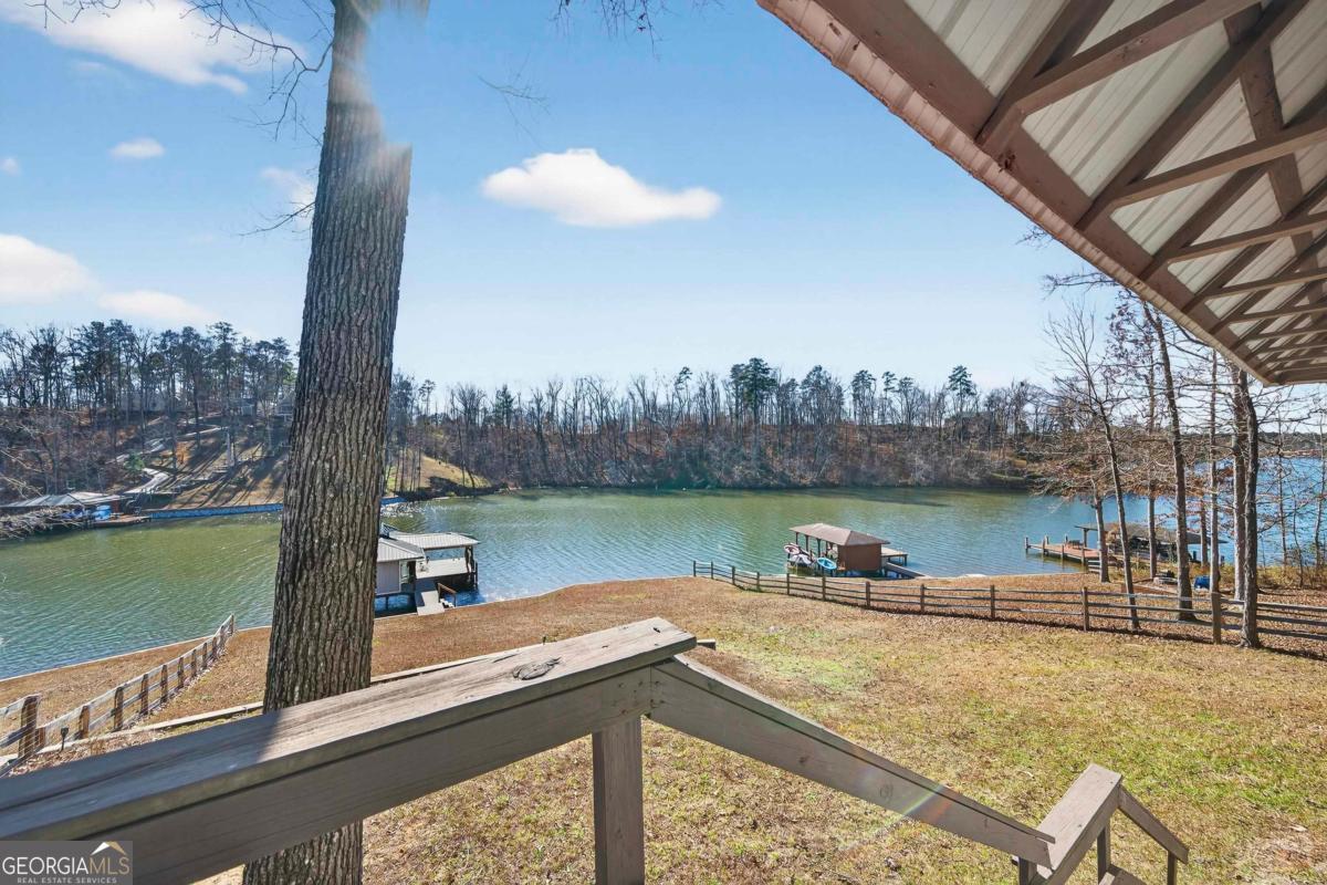 219 Hickory Pass Property Photo 23