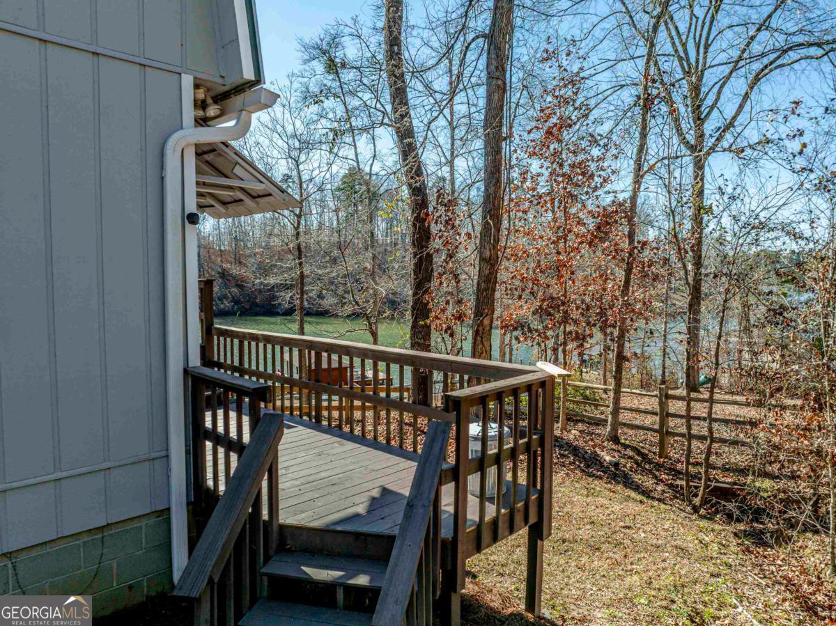 219 Hickory Pass Property Photo 43