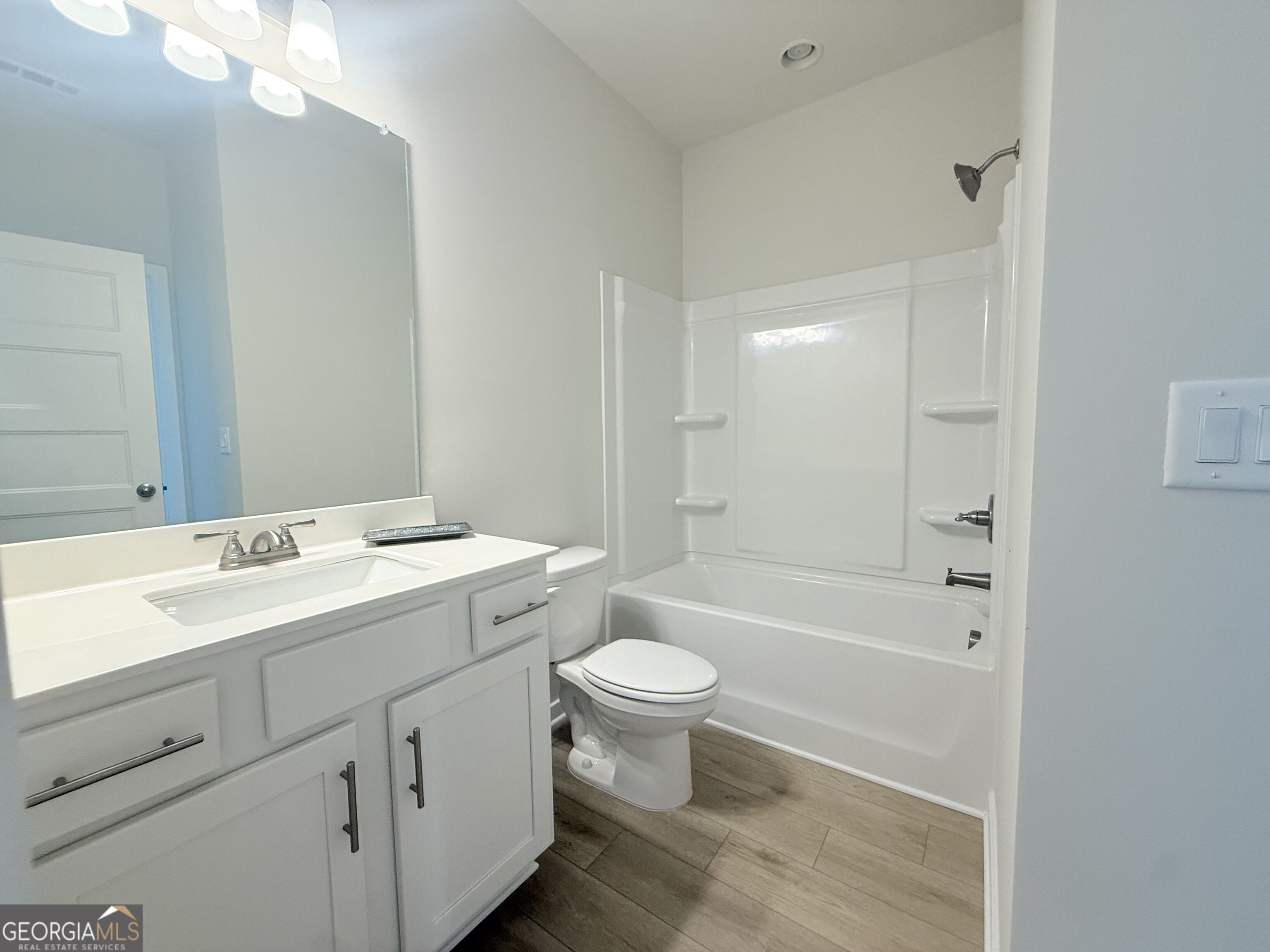 5346 Windridge Parkway # 24a Property Photo 16