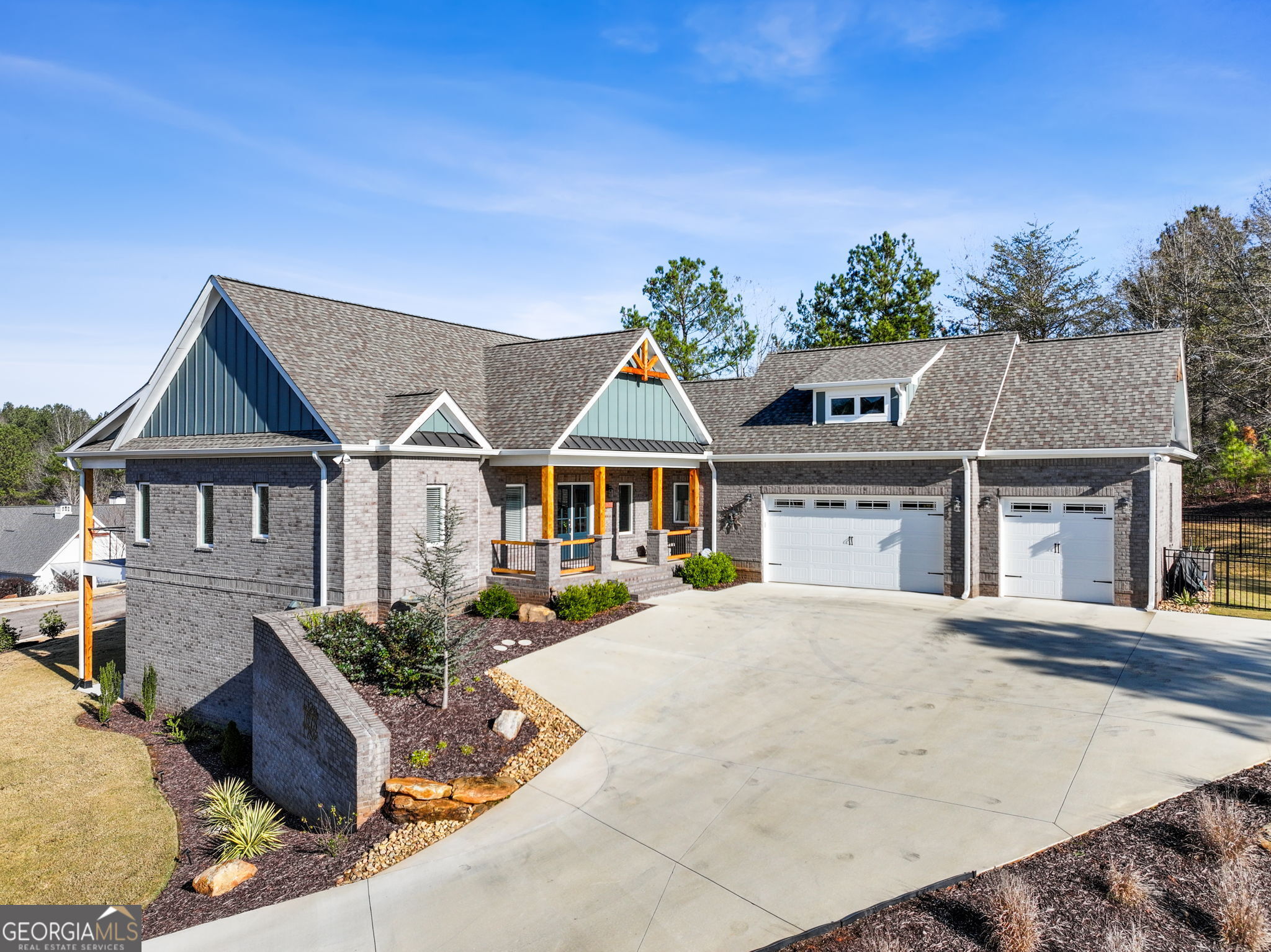 1675 Currahee Club Drive Property Photo 1